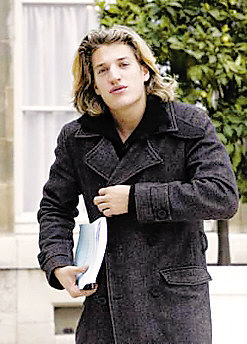 法国总统尼古拉·萨科齐次子让·萨科齐宣布涉足政界法国总统尼古拉·