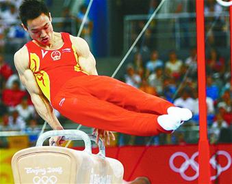 图文:杨威当之无愧体操"全能王"