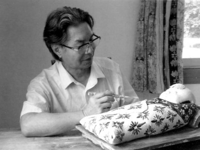 一代雕塑大师周国桢