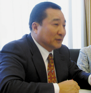 代表委员风采发言稿字字标拼音字母昨天下午,稻香楼宾馆第十二会议