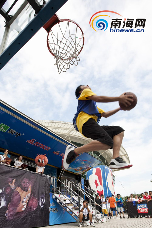 nba篮球大篷车抵海口 引爆球迷热情