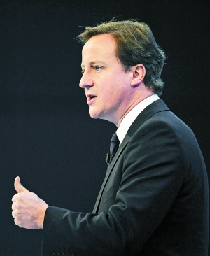 英国保守党领袖戴维·卡梅伦位列"最佳着装"榜单第八位.资料照片