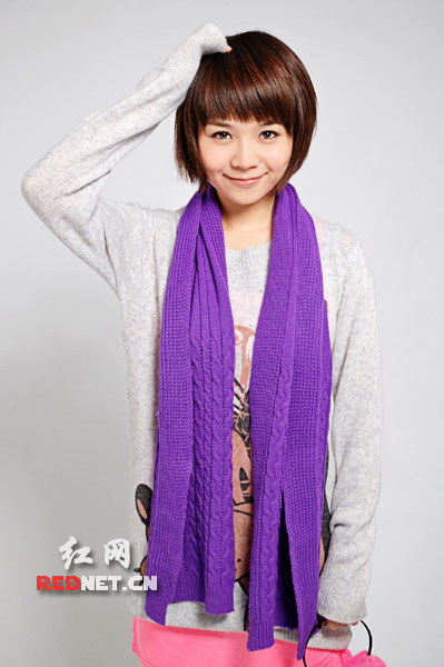 (湖南卫视主持人王小牙 )(王燕和王小牙主持《大王小王新闻牌》 .