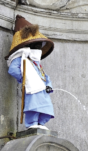 小尿童宣传牛奶日