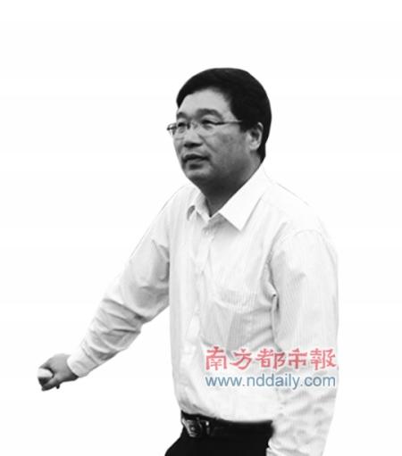 盐田港集团总经理童亚明    我认为要在做决断前做科学的