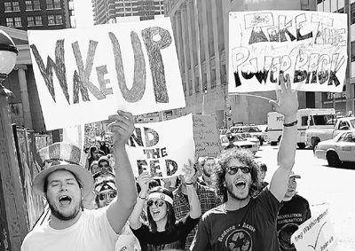 美国占领华尔街活动逐渐成为社会运动