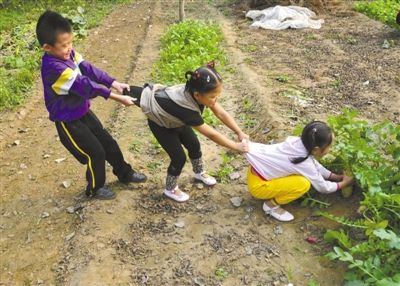 小班表演游戏教学设计 角色游戏如何促进幼儿发展