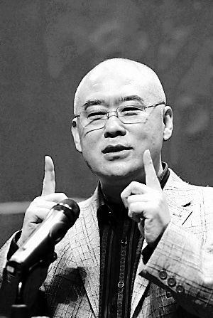 郑渊洁:人这一辈子只干一件事是从别人手里拿钱