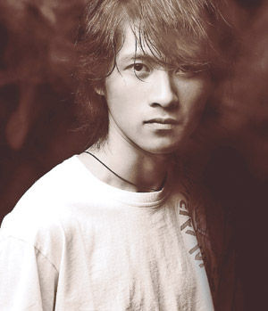 韩寒谈喜欢的台湾作家:少年时喜欢李敖是错爱