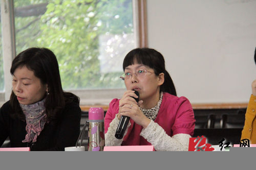 望城区委常委,纪委书记尹英龙指出,家庭助廉是对党风廉政建设的一种