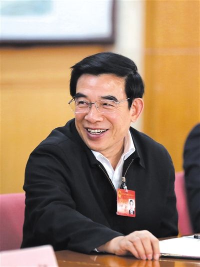 王安顺:城市副中心先建安置房再搬迁居民_新浪新闻