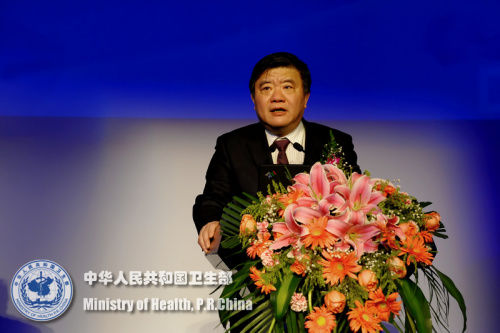 卫生部部长:积极开展卫生人才继续教育(图)