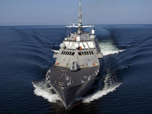 美自由号濒海战斗舰3月1日将部署新加坡图