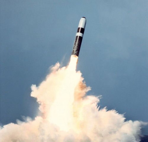英国三叉戟洲际导弹图片