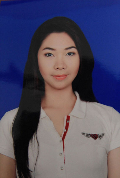 亚航失联航班部分机组人员和乘客照片曝光组图