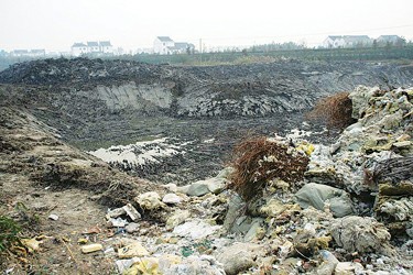 金山多大多少人口_日照金山图片(3)