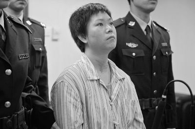 女子挽回感情失败在招待所将男友捅死