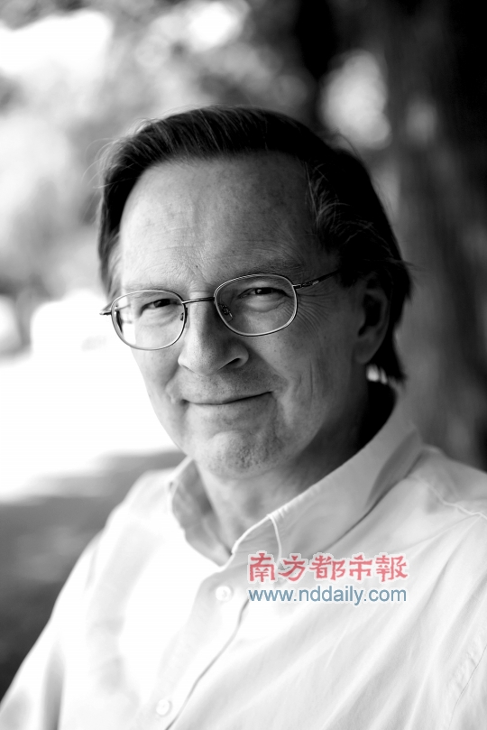 美国三杰获诺贝尔医学奖 2009诺贝尔开出首奖,生理学或医学奖授予研究