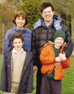 英国一位外语教师下狠心让儿子去法国家庭交换6个月