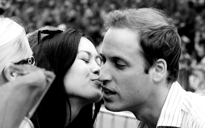 索吻威廉王子澳女走红(图)_新闻中心_新浪网