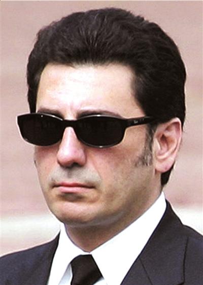 > 正文  伊朗前国王穆罕默德·礼萨·巴列维幼子阿里-礼萨·巴列维