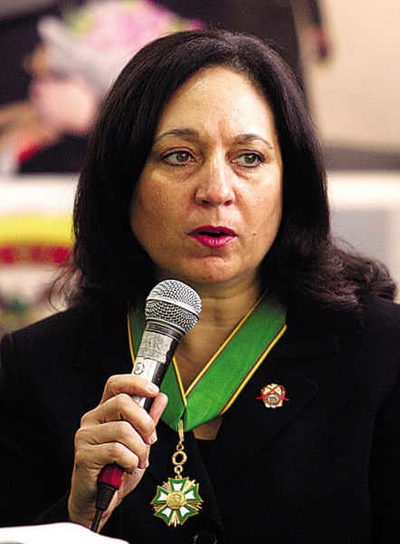 美缉毒探员被爆借"性派对"向贩毒者泄密