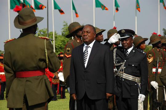 图文国际3赞比亚新总统鲁皮亚班达宣誓就职