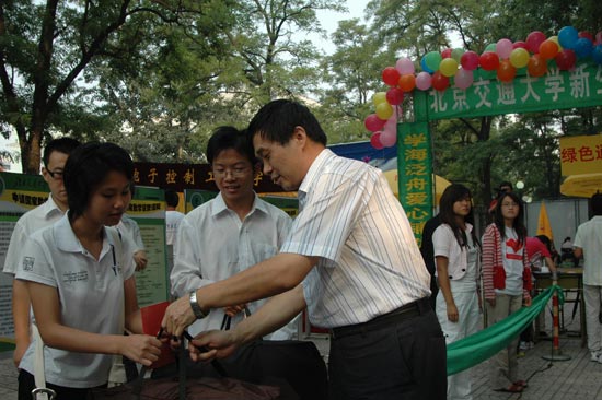 北京交通大學提供1500個勤工助學崗(圖)