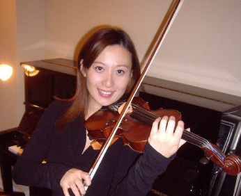 梁怡珺体认音乐无国界,拉琴就是透过小提琴的乐声说故事.