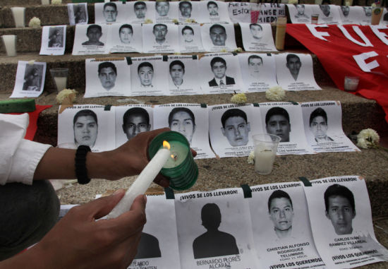 墨西哥毒贩联手市长杀死43名失踪大学生(图)