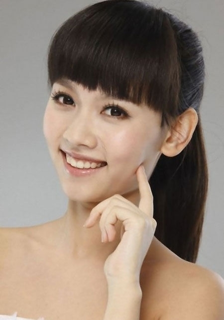 2007年进入湖南娱乐频道,主持娱乐节目《娱乐急先锋》