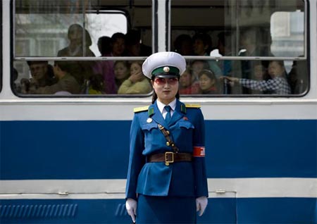 朝鲜警服图片