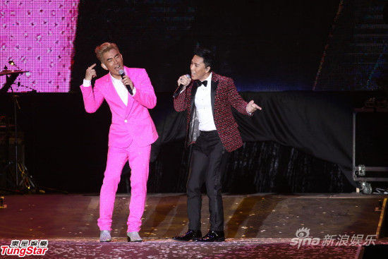 组图:任贤齐登台湾小巨蛋 甄子丹现场逼婚