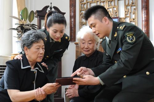 战地黄花分外香收官军旅剧获赞