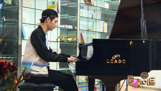 roommateexo灿烈徐康俊钢琴赛引热议