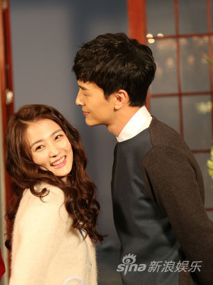 《只因单身》郑元畅徐璐片场一吻定情