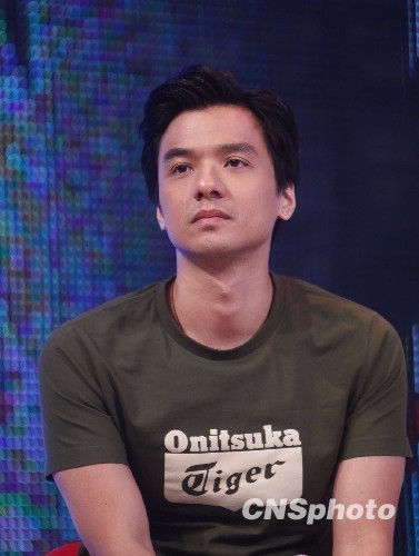 冯德伦不回应与舒淇感情状态:私事不讲