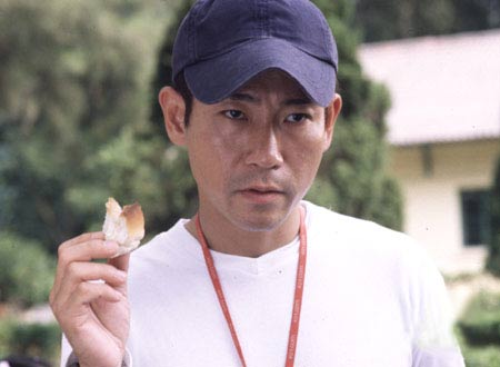 资料图片:电视连续剧《彩色世界》精彩剧照(3)