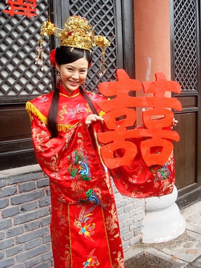 资料图片:演员关悦精美写真(3)