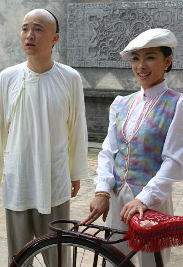 资料图片:轻喜剧《壮士出征》精彩剧照(29)