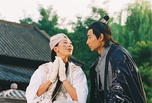 资料图片:电视剧《神医侠侣》精彩剧照(39)