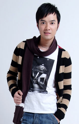 资料话剧两个人的法式晚餐演员黄锐