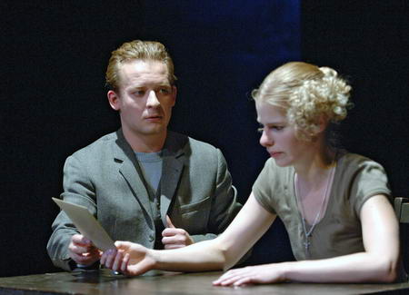 德语原版话剧阴谋与爱情11月中国首演图