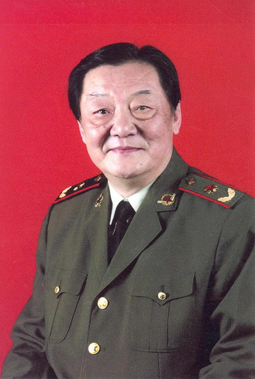 资料第27届中国电影金鸡奖评选委员会名单