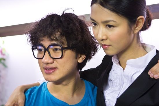 观众见面,影片由曾志伟监制,当红&ldquo;谐星&rdquo;王祖蓝,李思捷,阮