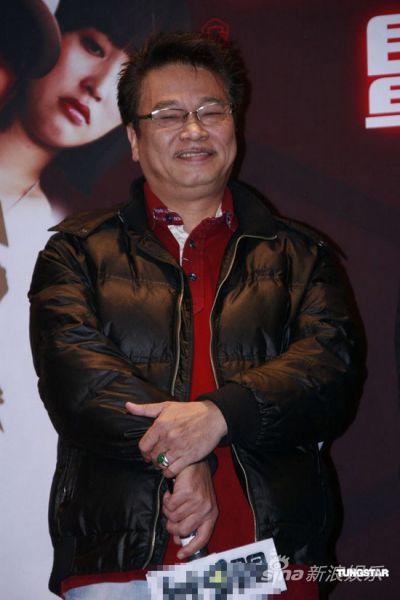 吴孟达满面笑容