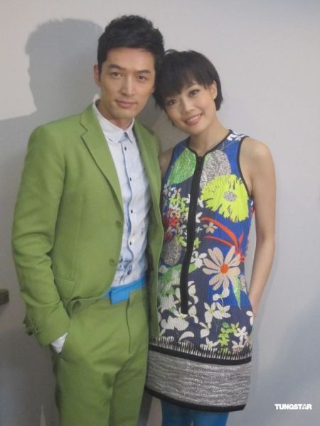 组图:容祖儿生日胡歌献吻 曝解压怪癖