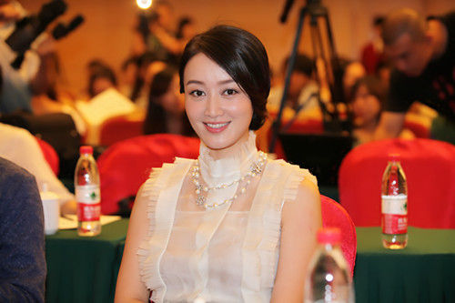 《金枝玉叶》发布会赵子琪破解"爱情密码"