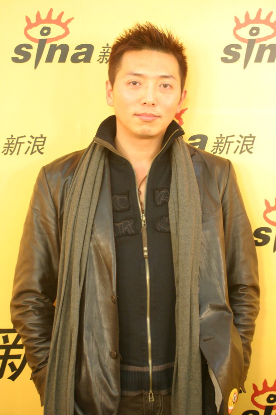《时尚先生》主创做客新浪聊天,电影总策划王锋(《时尚先生》杂志主编