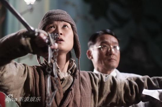 电影宝库 电影《十月围城》专题 > 正文